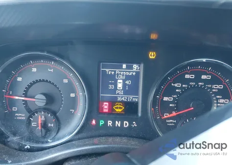 2011 Dodge Charger z USA, uszkodzony, nr VIN 2B3CL3CG5BH608093